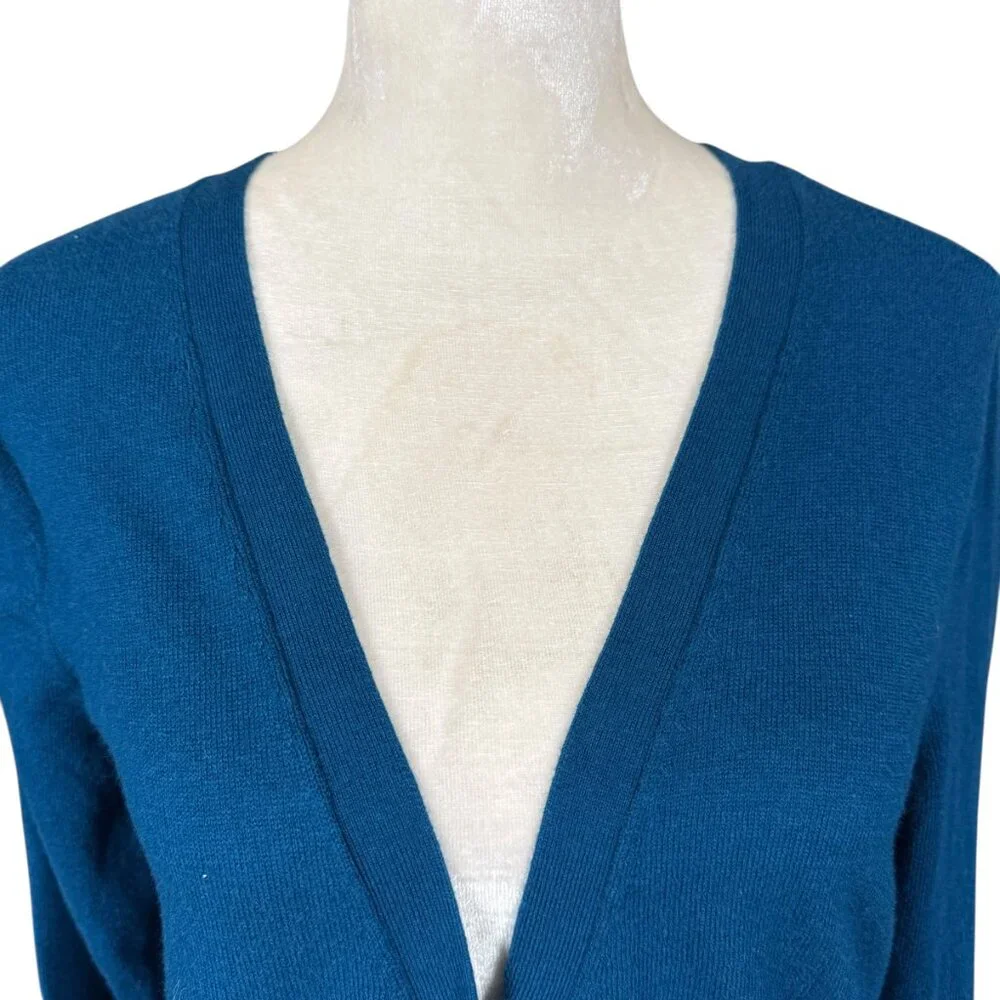 7th Avenue women's long sleeve v-neck button down sweater size medium - Picture 5 of 9